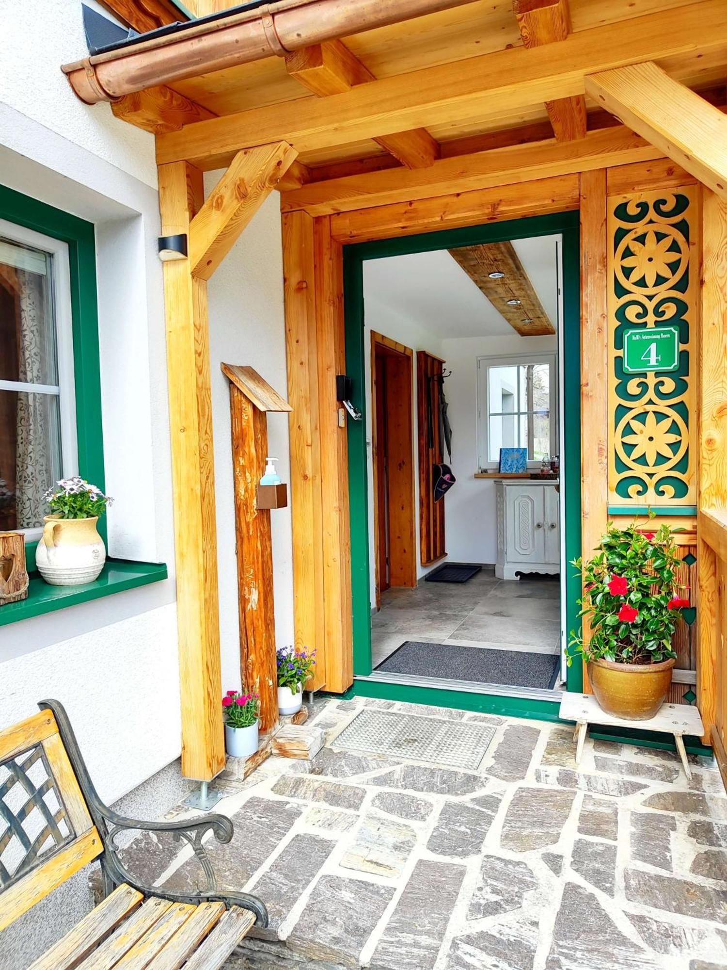 Ferienwohnung Grundlsee, Willkommen In Mami'S Ferienwohnung Exteriör bild